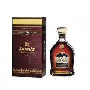 Brandy Ararat Nairi 20YO 0,7l 40%